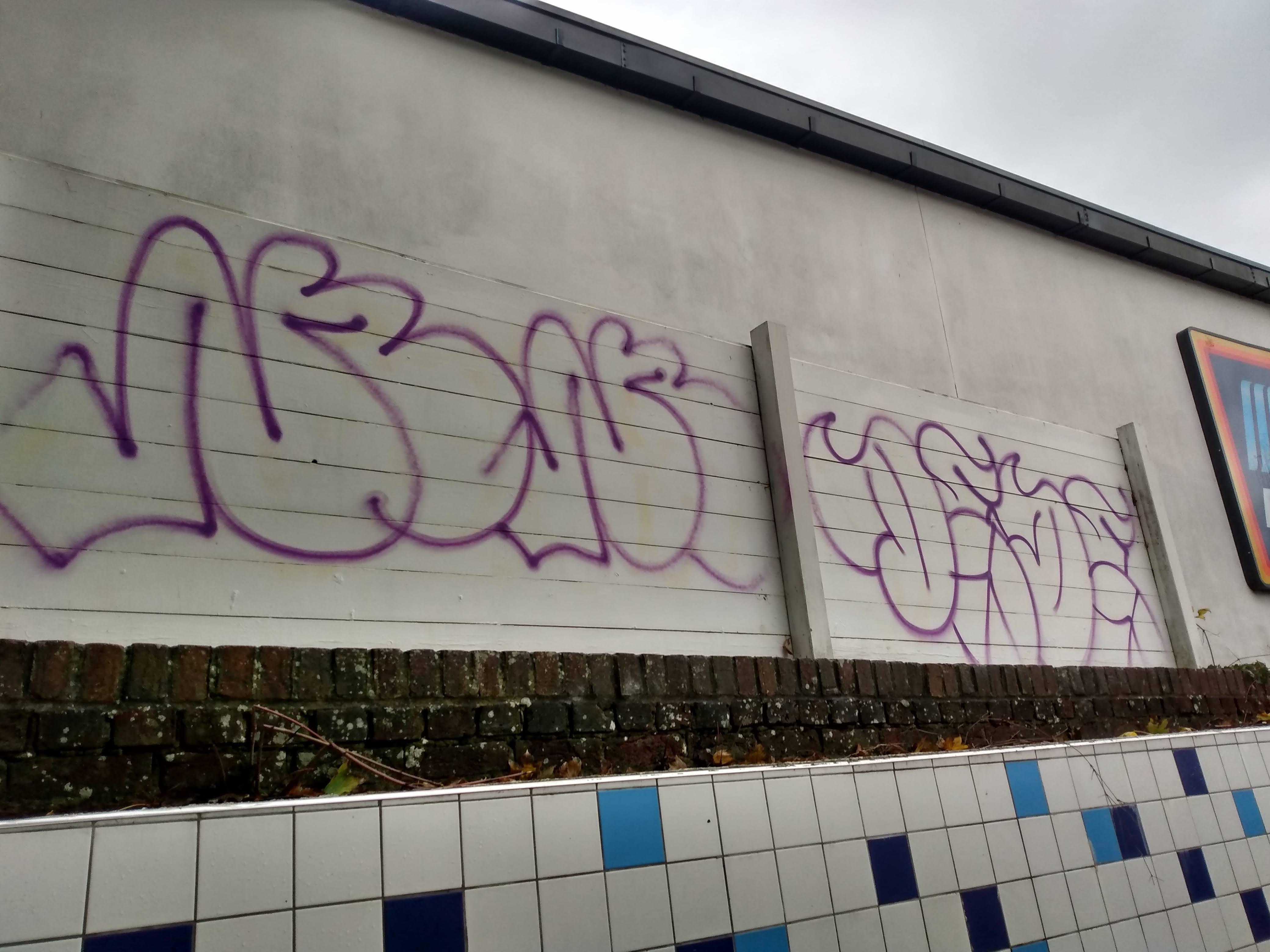 Tag on Aldi near Wincheap 